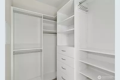 4411 Meridian Avenue N, Seattle, WA 98103 - Photo 20