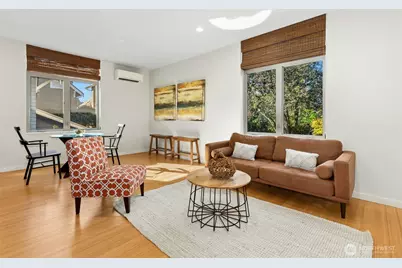 4411 Meridian Avenue N, Seattle, WA 98103 - Photo 6