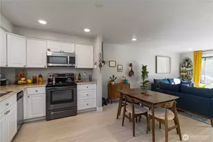 105 James St, Longview, WA 98632 - Photo 8