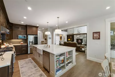 21205 Connells Prairie Road E, Bonney Lake, WA 98391 - Photo 12