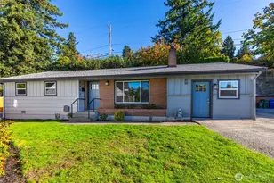 4602 SW Cloverdale St, Seattle, WA 98136 - Photo 1