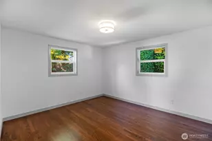 4602 SW Cloverdale St, Seattle, WA 98136 - Photo 12