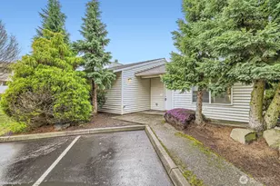 20301 19th Ave NE, Shoreline, WA 98155 - Photo 2