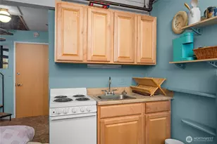 10433 Mt Baker Hwy, Glacier, WA 98244 - Photo 8