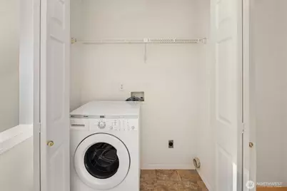 18544 NE 57th Street, Redmond, WA 98052 - Photo 18