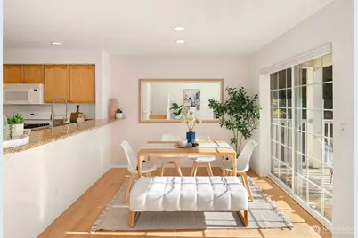 18544 NE 57th Street, Redmond, WA 98052 - Photo 6