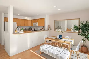 18544 NE 57th St, Redmond, WA 98052 - Photo 8