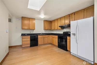 18504 8th Avenue NE, Shoreline, WA 98155 - Photo 8