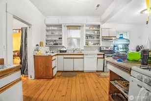 6037 Old Guide Rd, Bellingham, WA 98226 - Photo 2