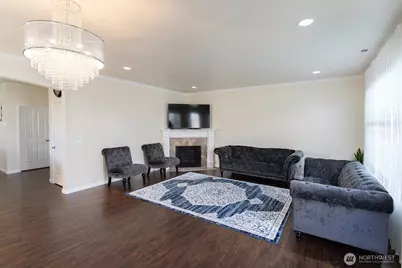 12512 SE 302nd Place, Auburn, WA 98092 - Photo 4