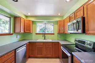 7487 Bethel Burley Rd SE, Port Orchard, WA 98367 - Photo 10