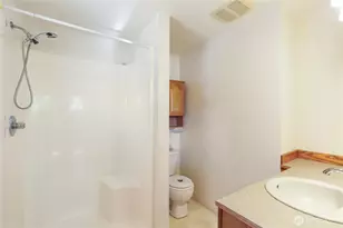 7487 Bethel Burley Rd SE, Port Orchard, WA 98367 - Photo 16