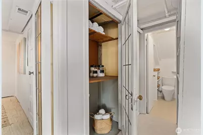 1820 W Magnolia Way W, Seattle, WA 98199 - Photo 26