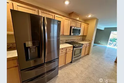 14737 SE 189th Place, Renton, WA 98058 - Photo 4