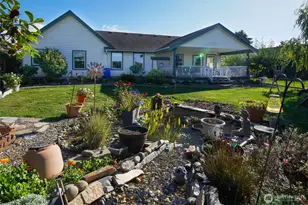 8137 Cowichan Rd, Blaine, WA 98230 - Photo 26