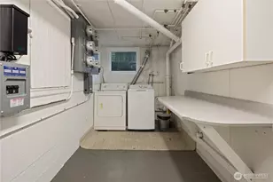 2114 7th Ave W, Seattle, WA 98119 - Photo 24