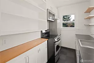 2114 7th Ave W, Seattle, WA 98119 - Photo 12