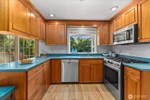 18529 NE 184th St, Woodinville, WA 98077 - Photo 10