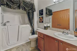 6817 83rd St Ct E, Puyallup, WA 98371 - Photo 34