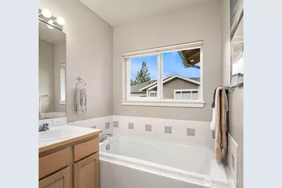 15620 NE 91st Way #B902, Redmond, WA 98052 - Photo 28