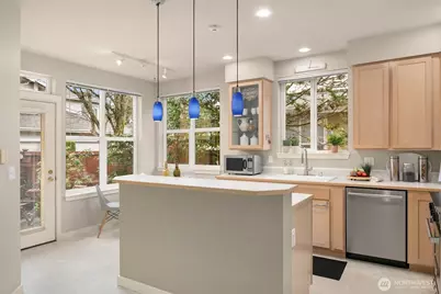 15620 NE 91st Way #B902, Redmond, WA 98052 - Photo 12