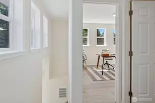 16828 Ambaum Blvd S, Burien, WA 98148 - Photo 36