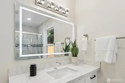 16828 Ambaum Boulevard S, Burien, WA 98148 - Photo 26