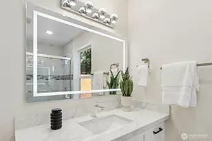 16828 Ambaum Blvd S, Burien, WA 98148 - Photo 26