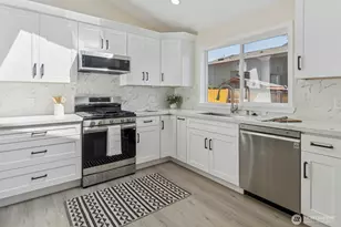 16828 Ambaum Blvd S, Burien, WA 98148 - Photo 8