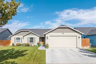 1630 E Filmore Dr, Moses Lake, WA 98837 - Photo 2