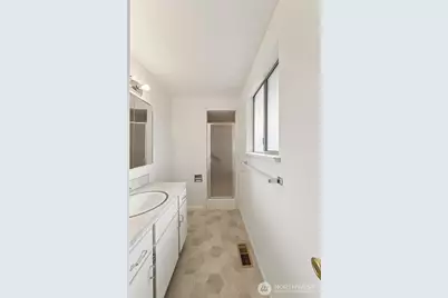 14218 25th Avenue E, Tacoma, WA 98445 - Photo 12