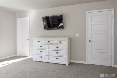 29905 118th Place SE, Auburn, WA 98092 - Photo 32