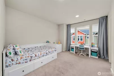 23000 NE 8th #E5, Sammamish, WA 98074 - Photo 14