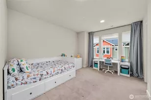 23000 NE 8th, Sammamish, WA 98074 - Photo 14