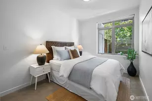 2808 14th Ave W, Seattle, WA 98119 - Photo 24