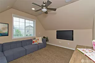 24907 SE 21st Pl, Sammamish, WA 98075 - Photo 32