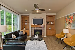 24907 SE 21st Pl, Sammamish, WA 98075 - Photo 16