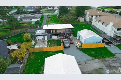 1412 29th Street, Anacortes, WA 98221 - Photo 2