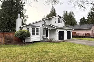 20111 Cascade Dr E, Bonney Lake, WA 98391 - Photo 2