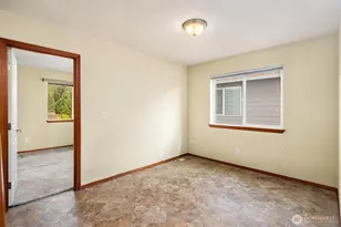 18306 101st St E, Bonney Lake, WA 98391 - Photo 22