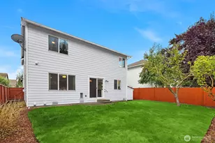 18306 101st St E, Bonney Lake, WA 98391 - Photo 30