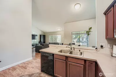 6531 Indiana Street SE, Lacey, WA 98513 - Photo 14