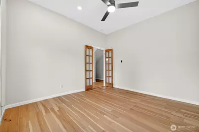 917 23rd Avenue, Seattle, WA 98122 - Photo 16