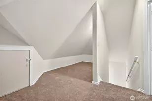 917 23rd Ave, Seattle, WA 98122 - Photo 20