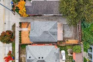 917 23rd Ave, Seattle, WA 98122 - Photo 32