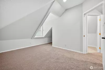 917 23rd Avenue, Seattle, WA 98122 - Photo 22