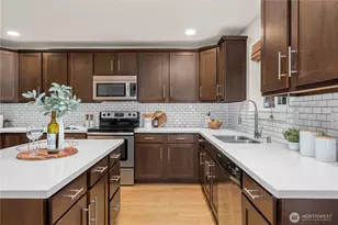 13827 Macadam Rd S, Tukwila, WA 98168 - Photo 10