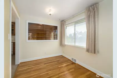 4911 Delaware Avenue, Everett, WA 98203 - Photo 10