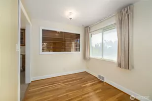 4911 Delaware Ave, Everett, WA 98203 - Photo 10