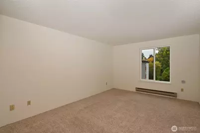 10501 8th Avenue NE #417, Seattle, WA 98125 - Photo 16